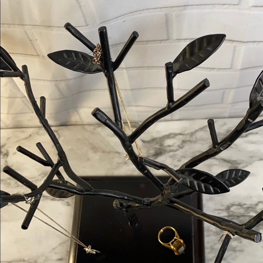 Jewelry Tree - Picture 2 of 3